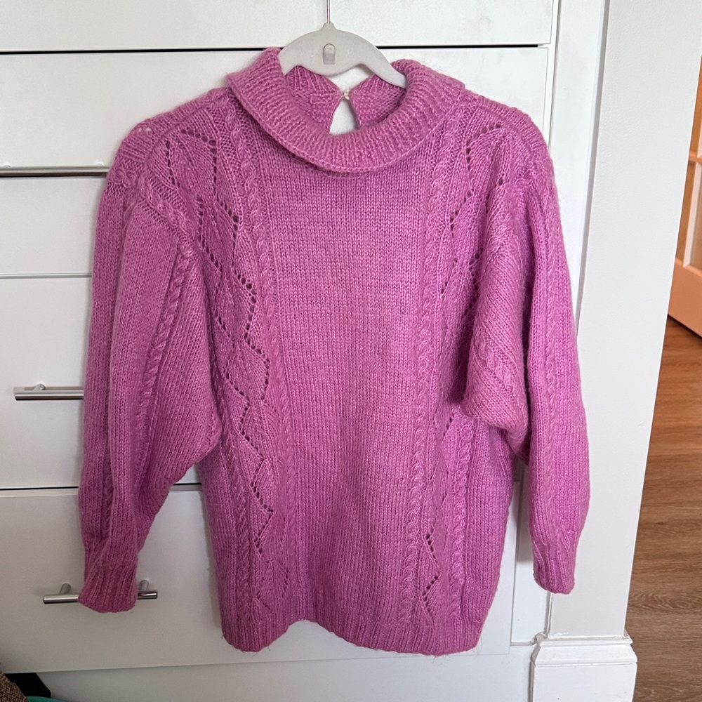 Handmade Vintage Pink Cable Knit Women's Sweater. - Picture 1 of 6